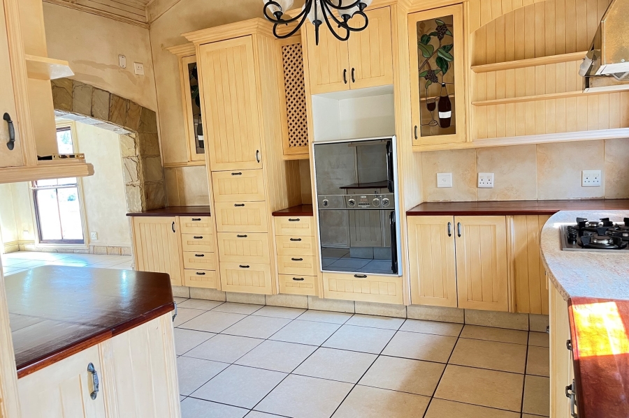 3 Bedroom Property for Sale in Estate D Afrique North West